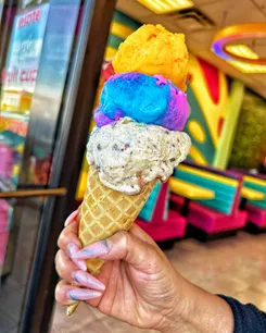 Premium Dessert,Drinks,Ice cream,Soulfood,Spanish meals - Antojitos LindaMar - Chandler Chandler featured menu items.