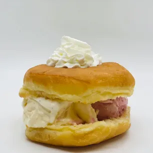 Fresh Donut,Drinks specialties - Order Donut,Drinks online from Cafe Donuts and Ice Cream - Champlin.