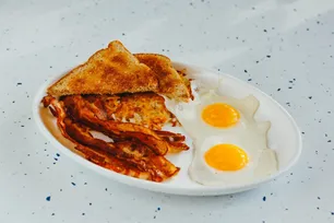 Traditional American,Breakfast,Mexican recipes - Best-selling American,Breakfast,Mexican meals at Family Cafe and Diner Crystal.