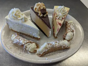 Fresh Italian,Pizza specialties - Order Italian,Pizza online from Tonti's Pizzeria.