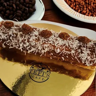 Signature American,Breakfast,Colombian food,Cuban,Dessert,Latin American delicacies handcrafted by Tefi's Cafe expert chefs.