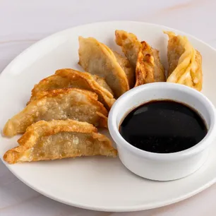 Signature Asian,Chinese dishes - Fast online ordering from Happy Wok.