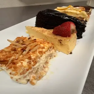 Premium Italian,Pizza meals - Cafe Frankie's Boynton Beach featured menu items.