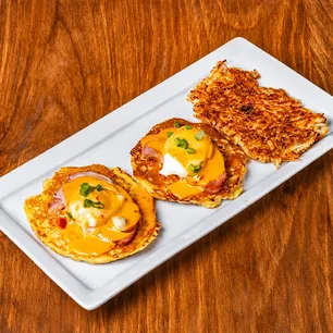 Signature American,Breakfast delicacies handcrafted by Vickery Cafe expert chefs.
