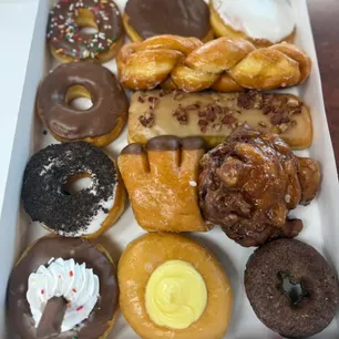 Authentic Donut,Drinks dishes from the top-rated Cafe Donuts and Ice Cream - Champlin kitchen in Commerce Drive North.