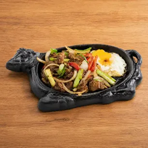 Signature Vietnamese dishes - Fast online ordering from Best Taste of Pho Saigon.