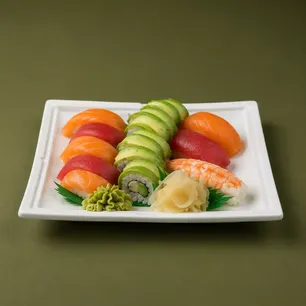 Close-up of popular Chinese,Japanese,Sushi favorites for Lewisville takeaway and online orders.