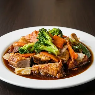 Authentic Chinese,Seafood dishes from the top-rated Tangs Pacific Bistro kitchen in Suite 237.