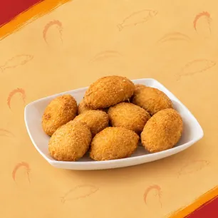 Authentic American dishes from the top-rated Hook Fish and Chicken kitchen in Minneapolis.