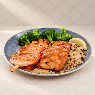 Inside the Global Restaurant LLC kitchen - Freshly prepared African,American,East African Cuisine,Mediterranean for online ordering.