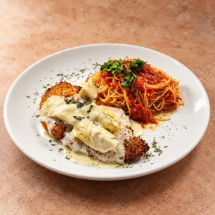 Close-up of popular Italian favorites for Houston takeaway and online orders.