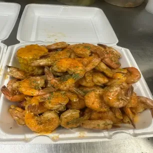 Close-up of popular Cajun favorites for Mesquite takeaway and online orders.
