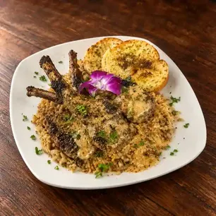 Signature American,Burgers,Cajun dishes - Fast online ordering from Chef Bugg Kitchen.