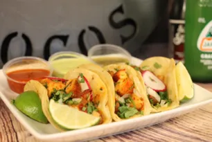 Hermanos Locos Tacos - Demo Gallery Image 5 - Interior and Food