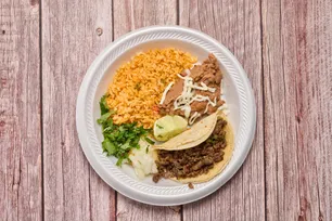 Tacos Sabrositos Gallery Image 18 - Interior and Food