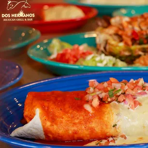 Dos Hermanos Mexican Restaurant - Demo Gallery Image 2 - Interior and Food