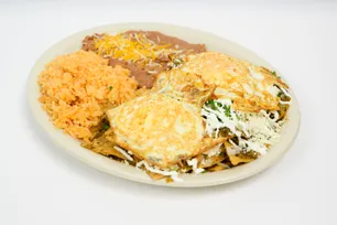 Taco Master Grill Gallery Image 5 - Interior and Food