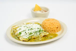 Taco Master Grill Gallery Image 12 - Interior and Food