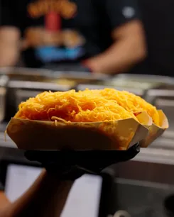 Hot Dog Maracay Miami Gallery Image 1 - Interior and Food