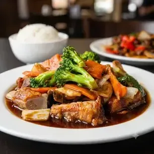 Tangs Pacific Bistro Gallery Image 1 - Interior and Food