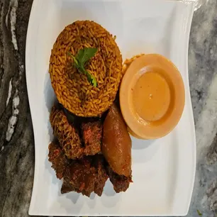 African Jollof Kitchen Gallery Image 9 - Interior and Food