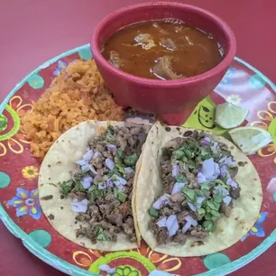 Casabella's Mexican Restaurant Gallery Image 3 - Interior and Food