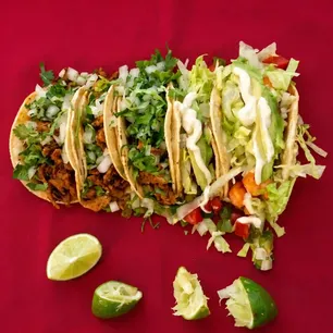Dany's Tacos - Demo Gallery Image 3 - Interior and Food