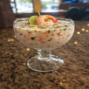 Don Rodone Ceviche & More Gallery Image 10 - Interior and Food