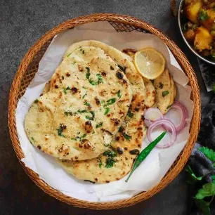 Naan & Chai House Gallery Image 3 - Interior and Food