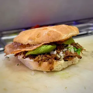 Tortas chiwas - Demo Gallery Image 6 - Interior and Food