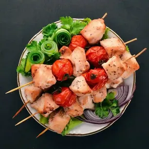 Eat & Go Mediterranean Cuisine - Demo Gallery Image 6 - Interior and Food