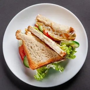 Cafe Jote Gallery Image 1 - Interior and Food
