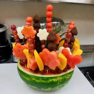 Frutas Lokas Gallery Image 5 - Interior and Food