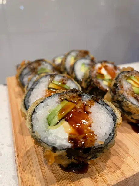 Traditional Japanese,Sushi recipes - Best-selling Japanese,Sushi meals at Hi 5 Sushi Chandler.