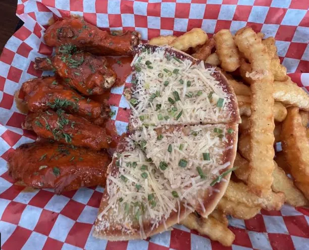 Inside the Valley Wings - Dallas kitchen - Freshly prepared American,Barbeque,Wings for online ordering.