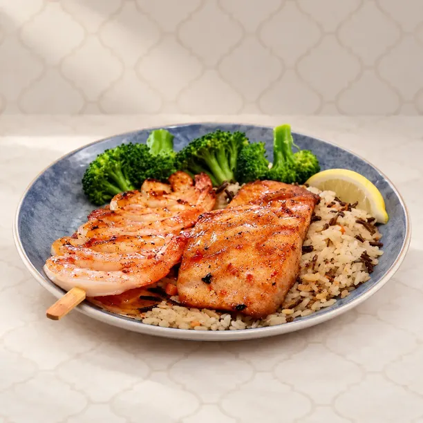 Authentic African,American,East African Cuisine,Mediterranean dishes from the top-rated Global Restaurant LLC kitchen in Saint Paul.