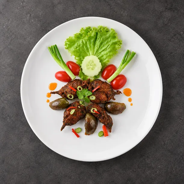 Inside the SUSHI THAI FUSION kitchen - Freshly prepared Japanese,Sushi,Thai for online ordering.