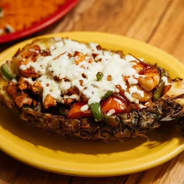 Traditional American,Latin American,Mexican recipes - Best-selling American,Latin American,Mexican meals at El Loro Coon Rapids Coon Rapids.