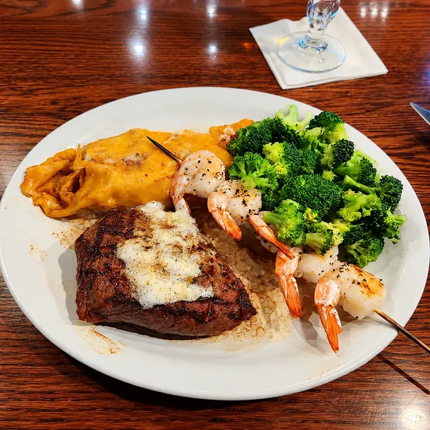 Best Steak flavors in Austin - Available via Texas Land And Cattle online ordering.