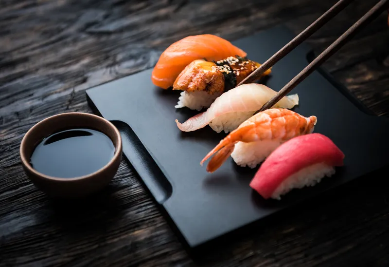 Sushi & Sashimi