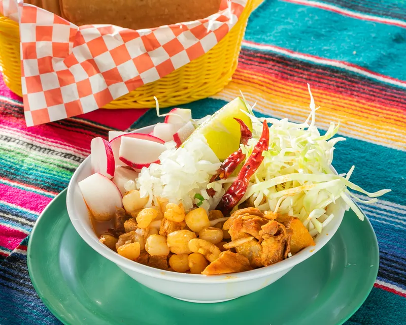 Pambazo, Alambres ,Pozole & Chile Rellano