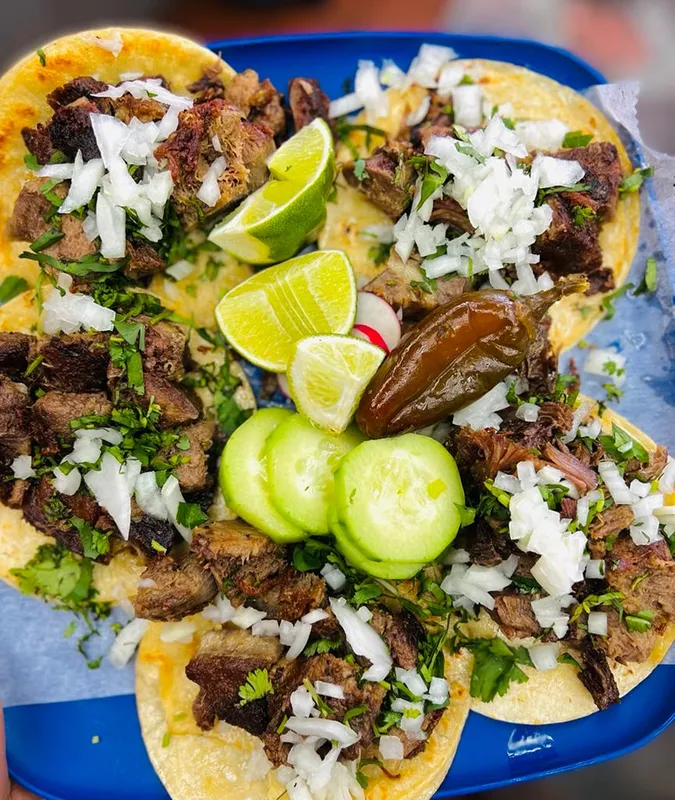 Tacos & Tortas
