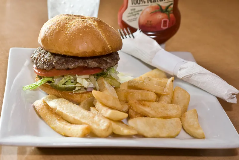 Sandwiches & Burgers