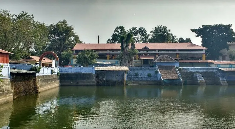 KeralaFoodsSouth Asian cuisine or Desi cuisine, includes traditional dishes from Bangladesh India Maldives Nepal Pakistan Sri Lanka Bhutan and Afghanistan. It has both influenced and been influenced by various Asian cuisines. (Asian Famous Food)