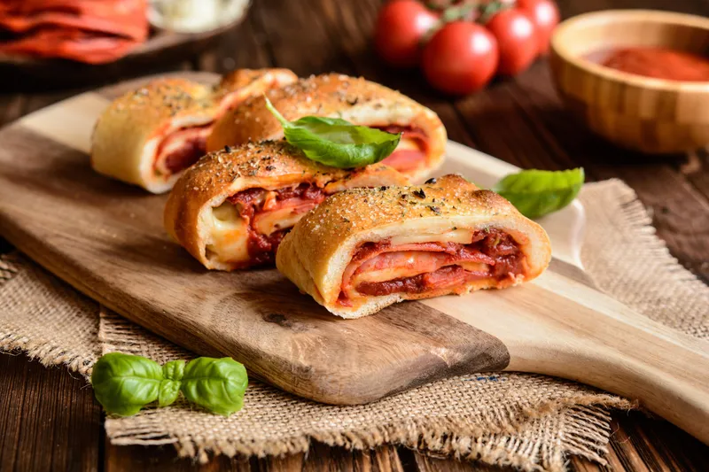 Strombolis & Calzones