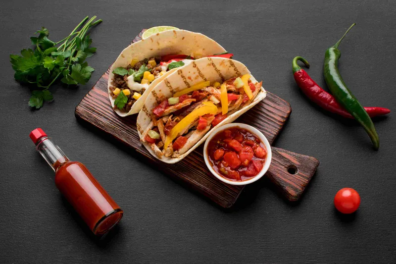 Platillos Mexicanos / Mexican Dishes