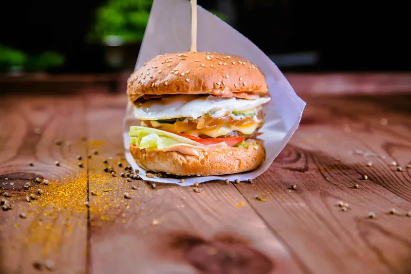 Burgers & Sandwiches