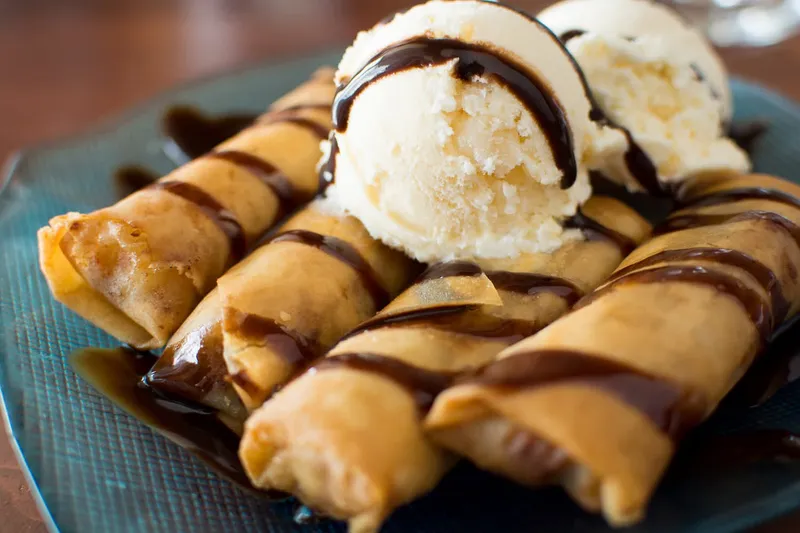 Beverages & Desserts