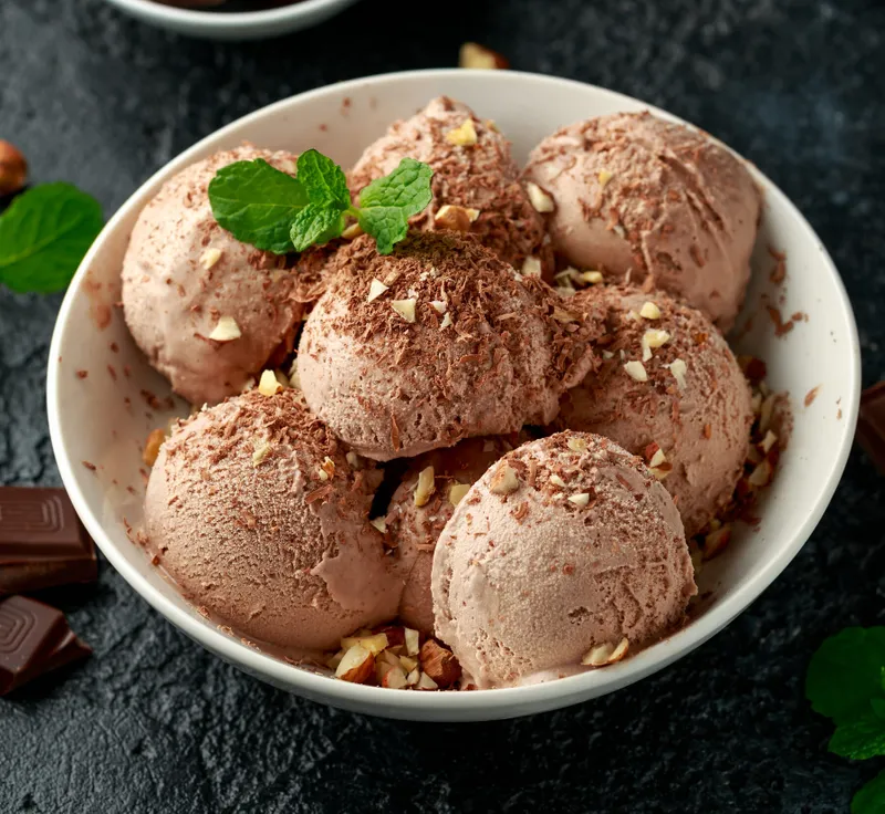 Desserts & Beverages