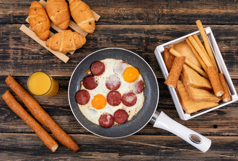 Tuckers Special & Omelette